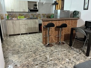 Standard Apartment | Private kitchen | Full-size fridge, microwave, dishwasher, toaster - Aparta Suites Torre De Prado (Medellín)