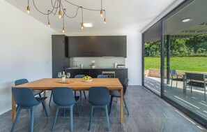 Outdoor dining - Stunning home in Barban (Barban)