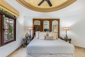 4 bedrooms, in-room safe, desk, iron/ironing board - Villa de Paz | Cabo del Sol Luxury Villa Rental (Cabo San Lucas)