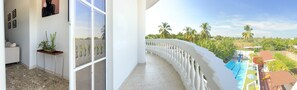 Deluxe Room, Balcony, Pool View