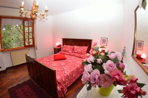 4 dormitoris, escriptori i wifi 