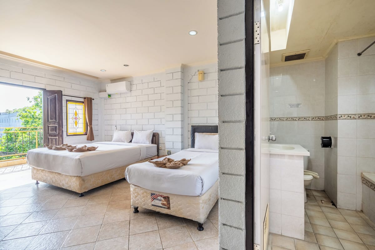 Junior Room | 1 bedroom, free WiFi, bed sheets