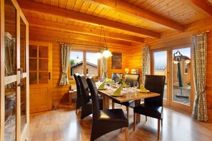 Dining - Holiday Home 'Zum Radekopf' with Hot Tub, Private Terrace and Garden (Medebach)