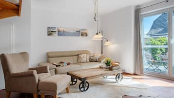 Televisión, reproductor de DVD y estéreo