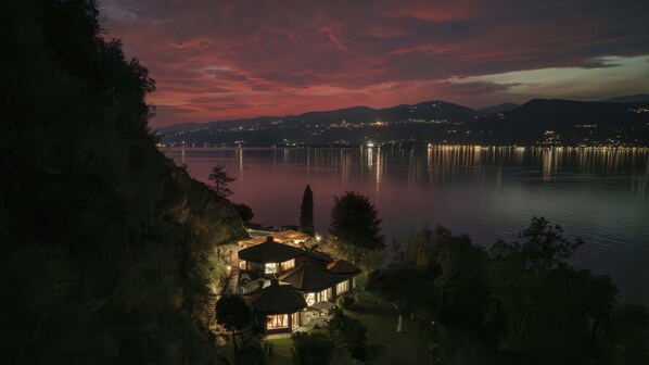 别墅 | 4 多间卧室