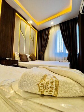 Sistema de insonorización, tabla de planchar con plancha y wifi gratis