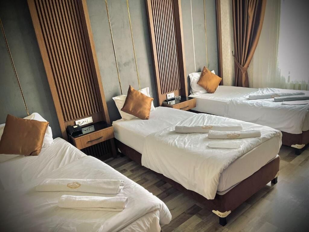 Triple Room | Soundproofing, iron/ironing board, free WiFi