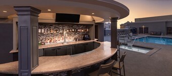 Marriott Chateau-SLEEPS 8 - 10!
FREE VALET PARKING!
NO RESORT FEE!
2 Bedrooms