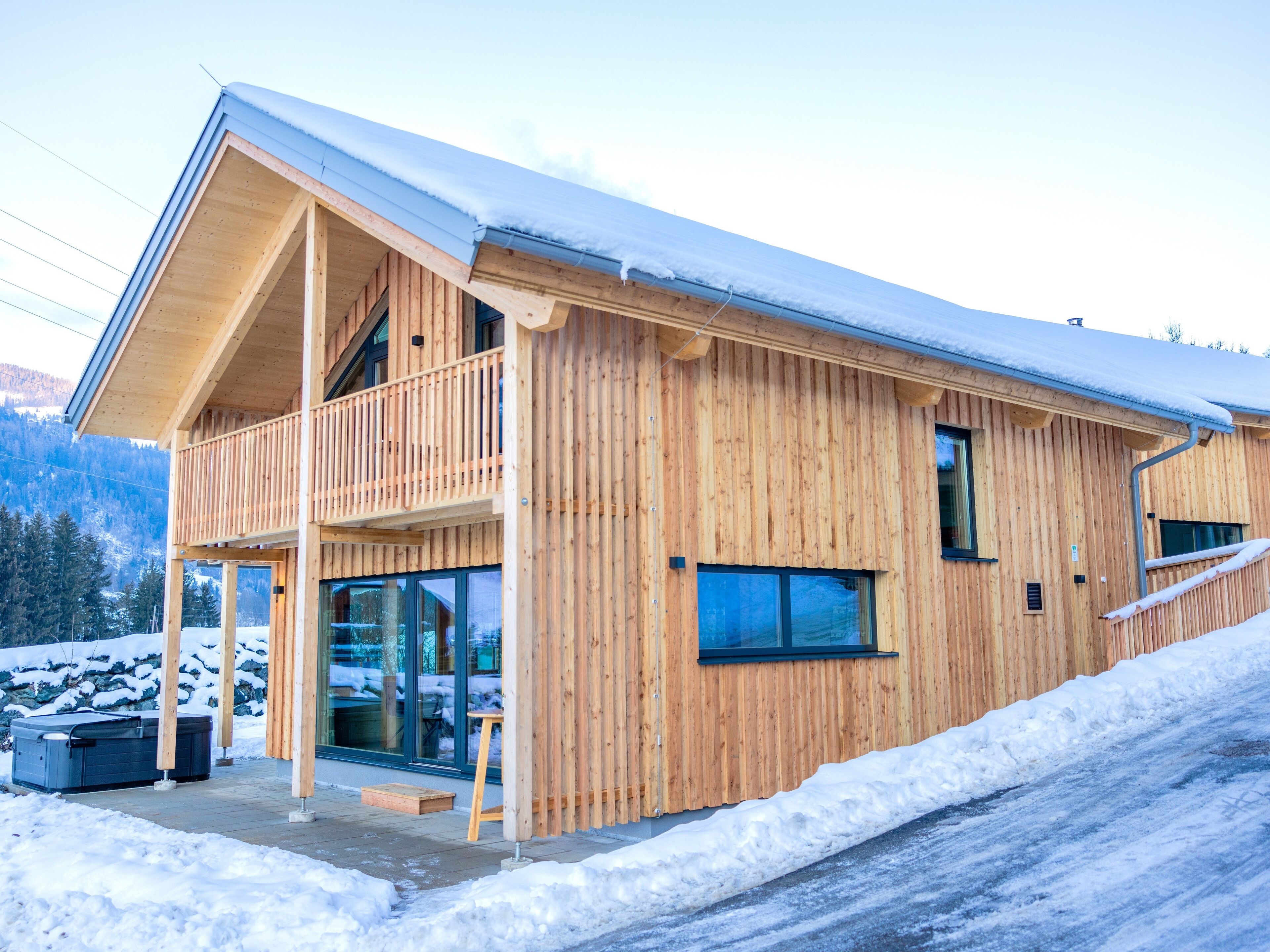 Chalet with sauna and whirlpool near ski resort