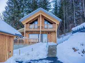 Exterior - Chalet with sauna and whirlpool near ski resort (Sankt Georgen am Kreischberg)