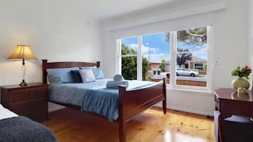 3 dormitorios, escritorio, wifi y ropa de cama