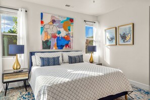 3 bedrooms, iron/ironing board, free WiFi, bed sheets - Red Mountain Villa, Game Room, Community Pool, Smart Tv's (Washington)