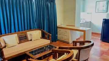 One Bed Room Apartment