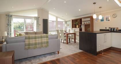 Haven Lodge