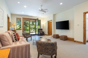 Imagen sin descripción, 2 de 33, botón