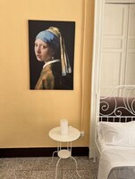 Una scrivania, ferro/asse da stiro, Wi-Fi gratuito