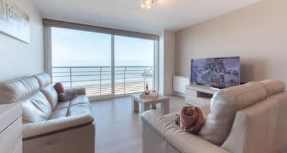 Moderne Wohnung mit herrlichem Meerblick!