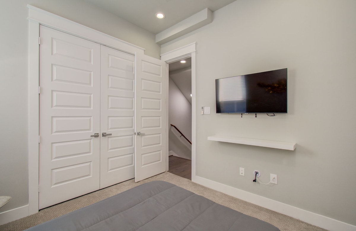 Photo 19 of Luxurious Houston NRG/Medical Center Townhome