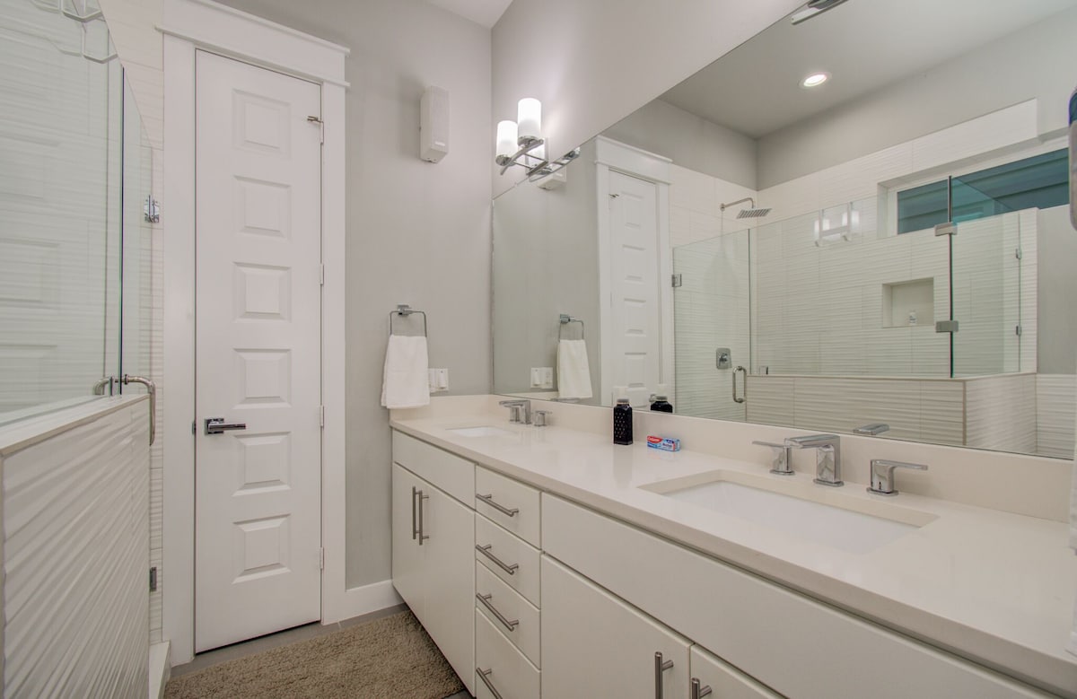 Photo 24 of Luxurious Houston NRG/Medical Center Townhome
