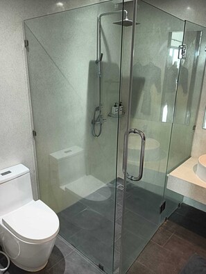 Hair dryer, towels, soap, shampoo