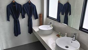 Hair dryer, towels, soap, shampoo