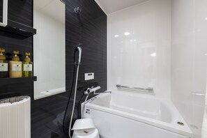 Royal-Villa | Badezimmer