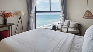 Quadruple Room, 2 Queen Beds, Beach View - Sunrise Oceanfront Mui Ne - V Ruby (Mui Ne)