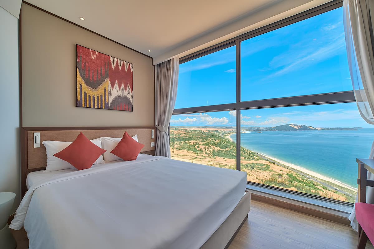 Apartment, 2 Bedrooms, Balcony, Beach View