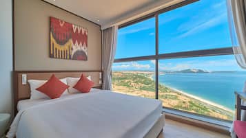 1 bedroom, premium bedding, in-room safe, individually decorated