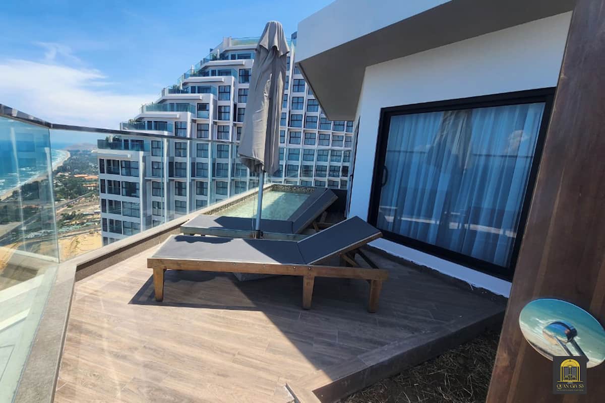 Panoramic Penthouse, 2 Bedrooms, Private Pool, Beach View | Private pool