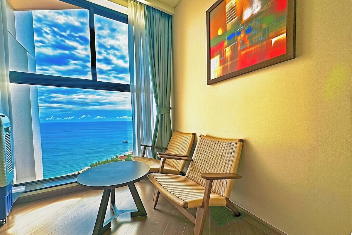 Tomannsrom – deluxe, strandutsikt | Sengetøy av topp kvalitet, safe på rommet og individuelt dekorert