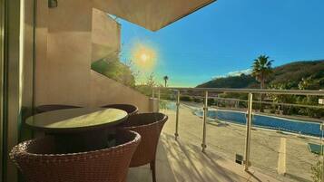 Premium Apartment | Terrace/patio