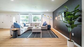 Smart TV, offices, computer monitors