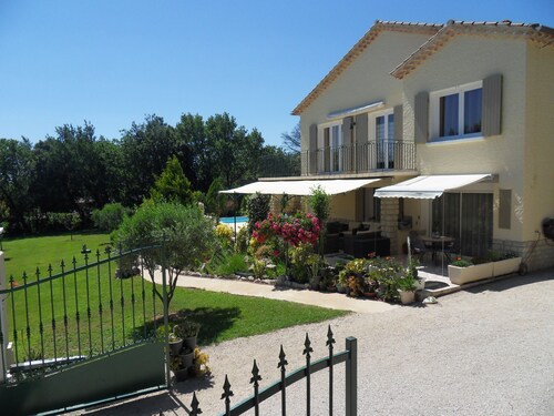 Villa Familiale au Calme