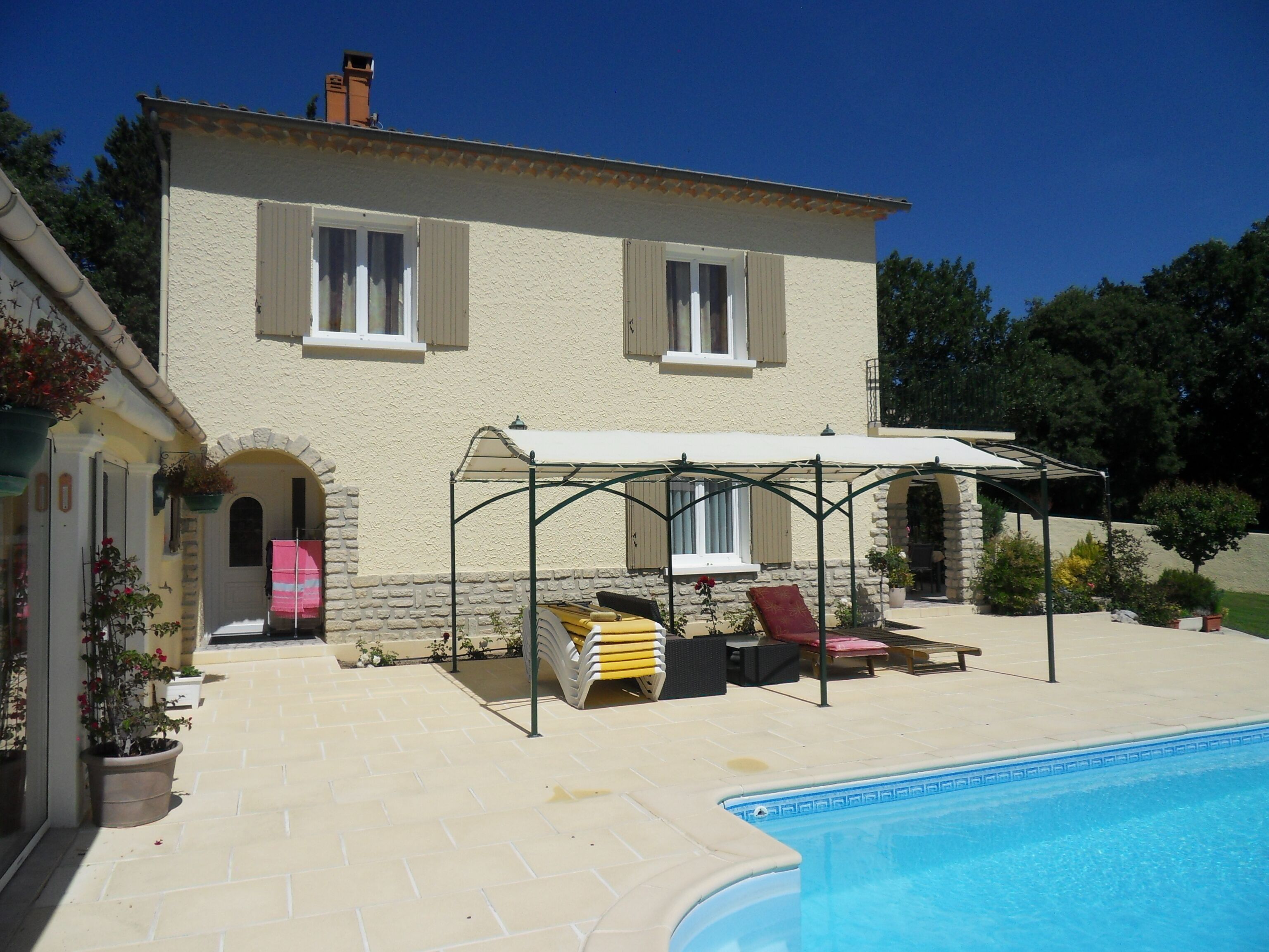 Piscine extérieure