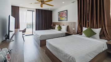 Ropa de cama de alta calidad, colchones con pillow-top y minibar
