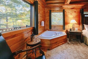 Schreibtisch, Bügeleisen/Bügelbrett, kostenloses WLAN, Bettwäsche