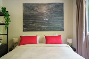 1 chambre, fer et planche à repasser, Wi-Fi, literie fournie