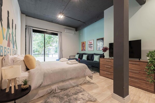 1 bedroom, iron/ironing board, WiFi, bed sheets