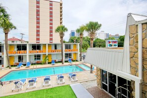 Condo (Holiday Shores - ADA Standard King Ro) | Exterior