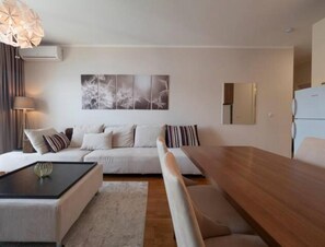Panoramic Apartment | Living area
