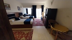 1 dormitorio, escritorio, ropa de cama