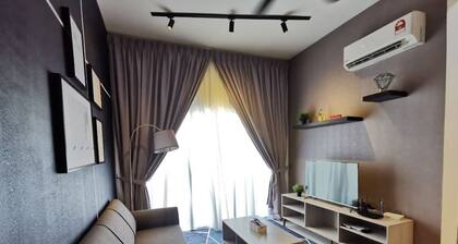 EZHome Clover Homestay Mesahill