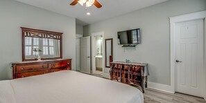 3 habitaciones, acceso a internet y ropa de cama