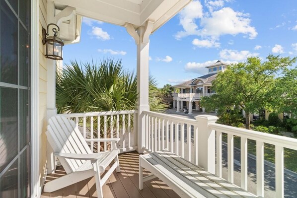 Property grounds - Modern 1 Bedroom Luxury Flat Your Stylish Oasis (North Myrtle Beach)
