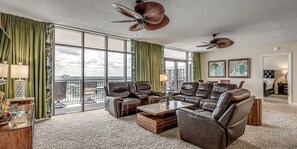 TV - Breathtaking Oceanfront 5BR/5BA Luxury Condo (North Myrtle Beach)