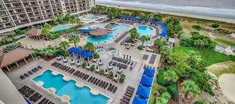 Seaside Splendor: 4 Bedroom Oceanfront Condo