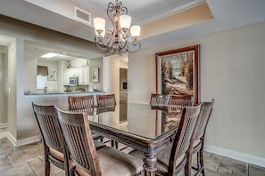 Dining - Seaside Splendor: Oceanfront Four Bedroom Gem (North Myrtle Beach)