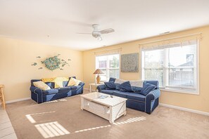 Smart TV, DVD player - Fun, colorful 3-bedroom townhouse with free WiFi and a partial ocean view located midtown on the ocean block and just a short walk to the beach! (OCEAN CITY)