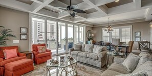 TV - Elegant 5 Bdrm Retreat with Elevator and Pool (North Myrtle Beach)